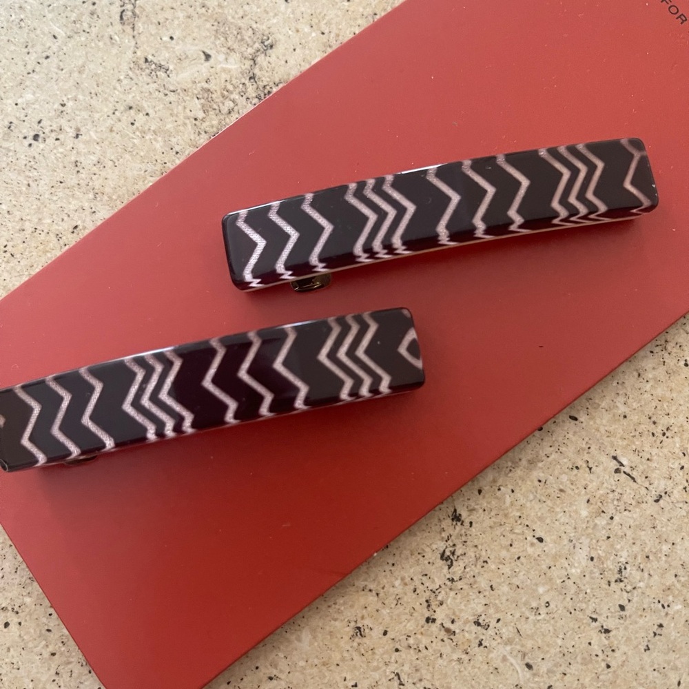 MISSONI Black and White Zigzag Hair Clips